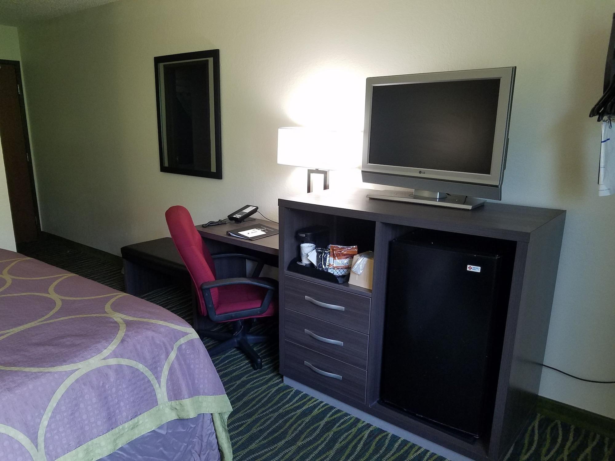 Super 8 By Wyndham Independence Kansas City Extérieur photo